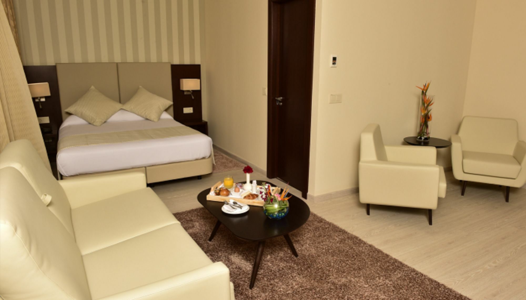 Az Hotels Зеральда Экстерьер фото